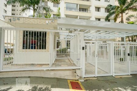 Apartamento à venda com 69m², 2 quartos e 1 vagaFachada