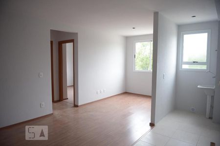 Sala de apartamento à venda com 2 quartos, 45m² em Olaria, Canoas