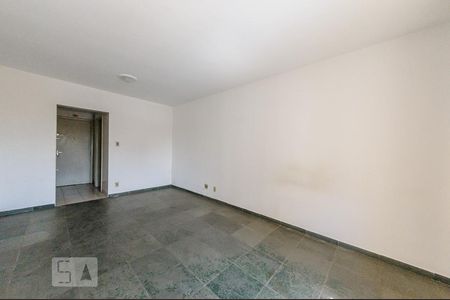 Sala / Quarto de apartamento para alugar com 1 quarto, 40m² em Centro, Campinas