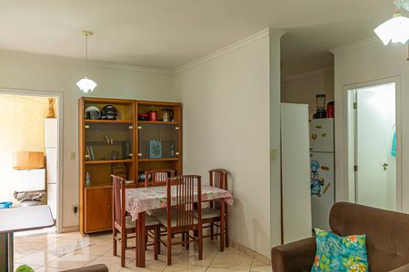 Sala de casa à venda com 3 quartos, 100m² em Vila Brasílio Machado, São Paulo