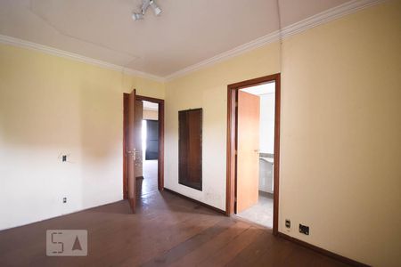 Apartamento à venda com 622m², 4 quartos e 4 vagas Apartamento à venda com 622m², 4 quartos e 4 vagasSuíte 3