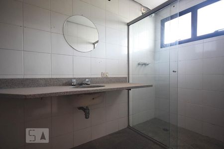 Apartamento à venda com 622m², 4 quartos e 4 vagas Apartamento à venda com 622m², 4 quartos e 4 vagasBanheiro Suíte 1
