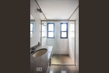 Apartamento à venda com 622m², 4 quartos e 4 vagas Apartamento à venda com 622m², 4 quartos e 4 vagasBanheiro Suíte 3