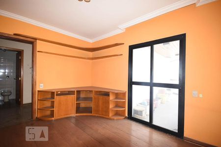 Apartamento à venda com 622m², 4 quartos e 4 vagas Apartamento à venda com 622m², 4 quartos e 4 vagasEscritório