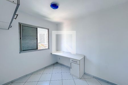 Quarto 1 de apartamento para alugar com 2 quartos, 52m² em Vila Guilhermina, São Paulo