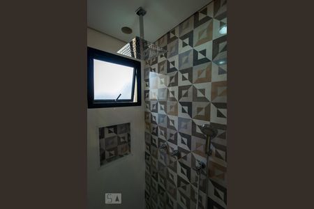 Apartamento para alugar com 136m², 3 quartos e 3 vagas Apartamento para alugar com 136m², 3 quartos e 3 vagasBanheiro da Suíte