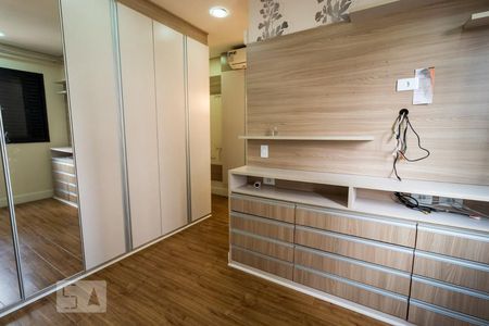 Apartamento para alugar com 136m², 3 quartos e 3 vagas Apartamento para alugar com 136m², 3 quartos e 3 vagasQuarto Suíte