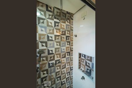 Apartamento para alugar com 136m², 3 quartos e 3 vagas Apartamento para alugar com 136m², 3 quartos e 3 vagasBanheiro da Suíte