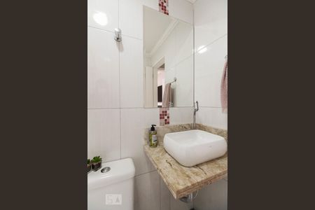 Banheiro  de apartamento para alugar com 2 quartos, 59m² em Vila Prudente, São Paulo