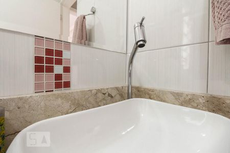 Banheiro  de apartamento para alugar com 2 quartos, 59m² em Vila Prudente, São Paulo