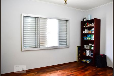 Casa à venda com 235m², 3 quartos e 2 vagasQuarto 2 Vista Ampla