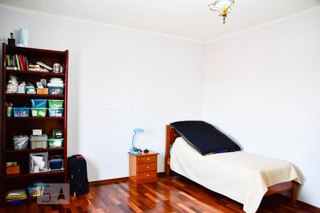 Casa à venda com 235m², 3 quartos e 2 vagasQuarto 3 Vista Ampla