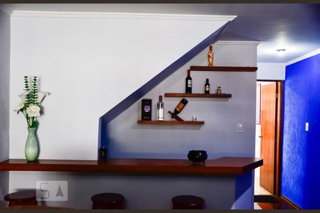 Casa à venda com 235m², 3 quartos e 2 vagasSala Vista Ampla e Entrada