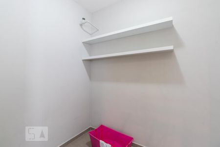 Apartamento para alugar com 110m², 2 quartos e 2 vagas Apartamento para alugar com 110m², 2 quartos e 2 vagasQuarto de Serviço