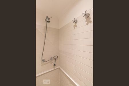 Apartamento para alugar com 110m², 2 quartos e 2 vagas Apartamento para alugar com 110m², 2 quartos e 2 vagasBanheiro 2