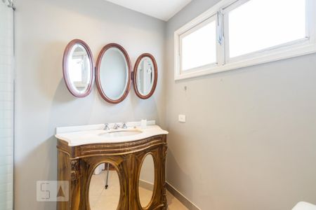 Apartamento para alugar com 110m², 2 quartos e 2 vagas Apartamento para alugar com 110m², 2 quartos e 2 vagasBanheiro Suite