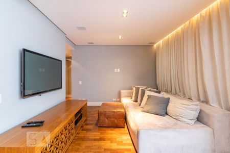 Sala de apartamento para alugar com 2 quartos, 110m² em Jardim Europa, São Paulo