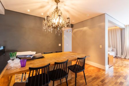 Sala de apartamento para alugar com 2 quartos, 110m² em Jardim Europa, São Paulo