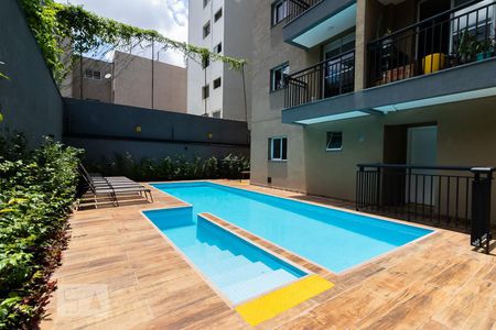 Studio para alugar com 28m², 1 quarto e sem vagaÁrea comum - Piscina