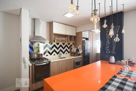 Apartamento para alugar com 124m², 2 quartos e 2 vagasCozinha