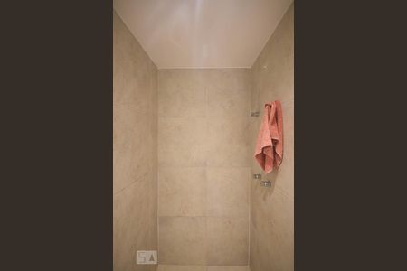 Apartamento para alugar com 124m², 2 quartos e 2 vagasDetalhe do Banheiro