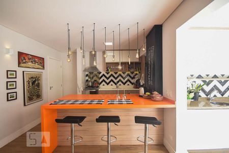 Apartamento para alugar com 124m², 2 quartos e 2 vagasCozinha