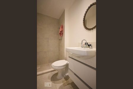 Apartamento para alugar com 124m², 2 quartos e 2 vagasBanheiro