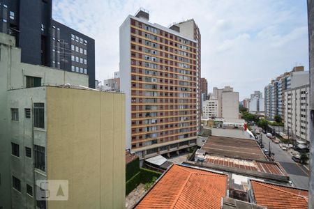 Apartamento para alugar com 73m², 2 quartos e sem vagaQuarto 2 - vista
