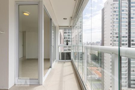 Apartamento para alugar com 44m², 1 quarto e 1 vagaVaranda
