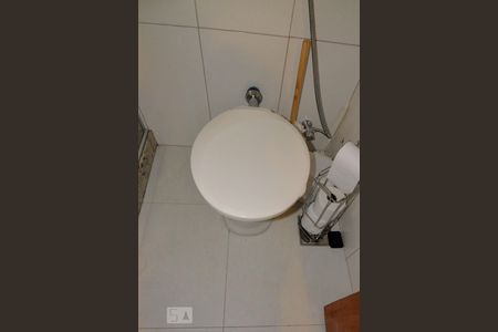 Banheiro de apartamento para alugar com 1 quarto, 28m² em Flamengo, Rio de Janeiro