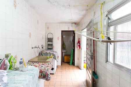 Casa à venda com 250m², 3 quartos e 8 vagasÁrea de Serviço