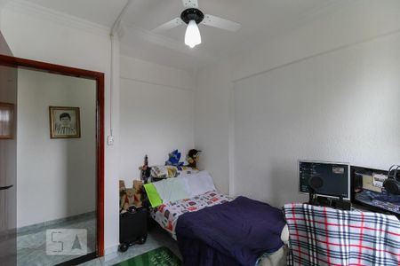 Apartamento à venda com 78m², 3 quartos e 1 vagaQuarto 2