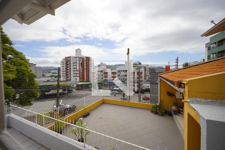 Vista Quarto 1  de casa para alugar com 3 quartos, 231m² em Agronômica, Florianópolis