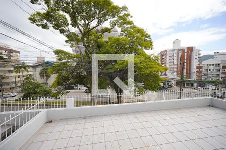 Vista Quarto 2  de casa para alugar com 3 quartos, 231m² em Agronômica, Florianópolis