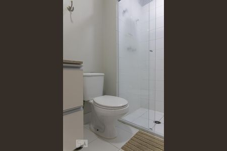 Apartamento para alugar com 49m², 1 quarto e sem vaga Apartamento para alugar com 49m², 1 quarto e sem vagaBanheiro da Suíte