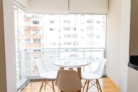 Sacada de apartamento para alugar com 1 quarto, 49m² em Centro, São Paulo