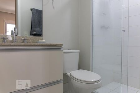 Apartamento para alugar com 49m², 1 quarto e sem vaga Apartamento para alugar com 49m², 1 quarto e sem vagaBanheiro da Suíte