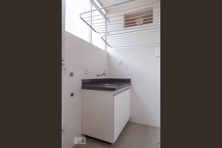 Apartamento para alugar com 90m², 3 quartos e 1 vagaÁrea de Serviço