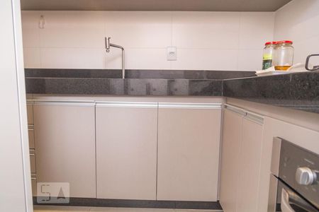 Apartamento para alugar com 90m², 3 quartos e 1 vagaArmário do Cozinha