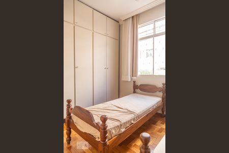 Apartamento para alugar com 90m², 3 quartos e 1 vagaQuarto 2