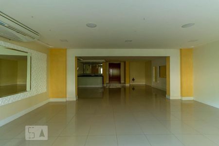Apartamento à venda com 97m², 3 quartos e 1 vagaÁrea comum - Salão de festas