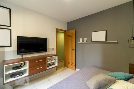 Apartamento à venda com 97m², 3 quartos e 1 vagaQuarto 2