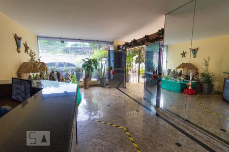 Apartamento para alugar com 69m², 2 quartos e 1 vagaHall