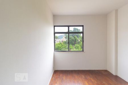 Quarto 1 de apartamento para alugar com 2 quartos, 69m² em Méier, Rio de Janeiro