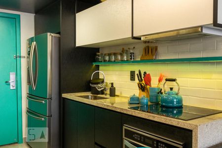 Cozinha de apartamento para alugar com 1 quarto, 37m² em Asa Norte , Brasília