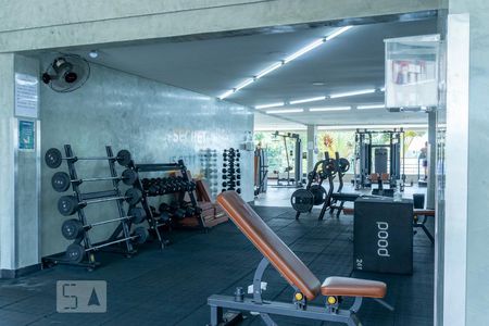 Apartamento para alugar com 37m², 1 quarto e sem vagaAcademia