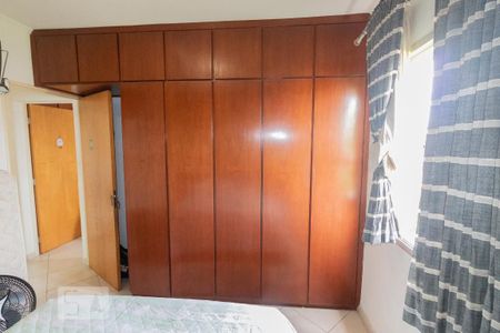 Apartamento à venda com 72m², 2 quartos e 1 vaga Apartamento à venda com 72m², 2 quartos e 1 vagaDormitório 2