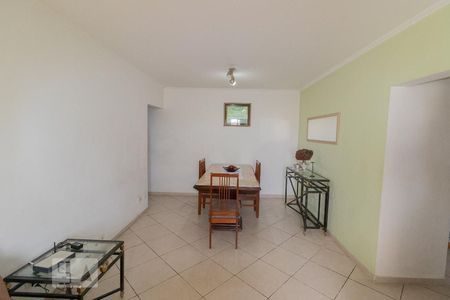 Apartamento à venda com 72m², 2 quartos e 1 vaga Apartamento à venda com 72m², 2 quartos e 1 vagaSala