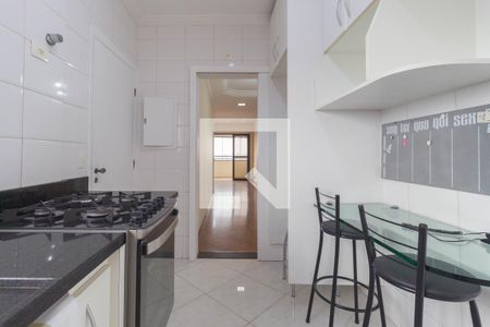 Apartamento à venda com 107m², 4 quartos e 2 vagasCozinha