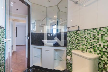 Apartamento à venda com 107m², 4 quartos e 2 vagasBanheiro da Suíte